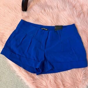 Trouser shorts in size 4